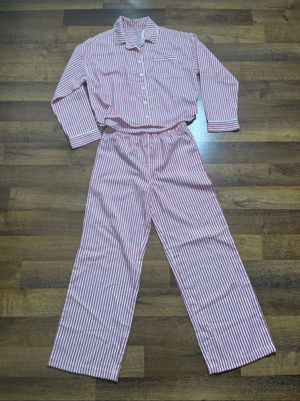 GAP two piece